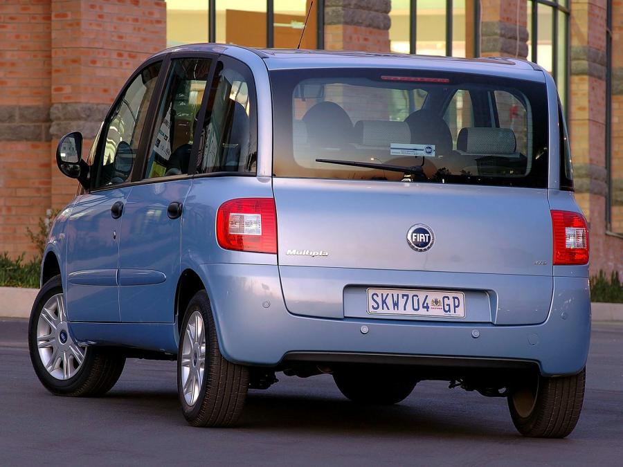  Fiat Multipla 2004 года  (ZA) (фото 8 из 10)